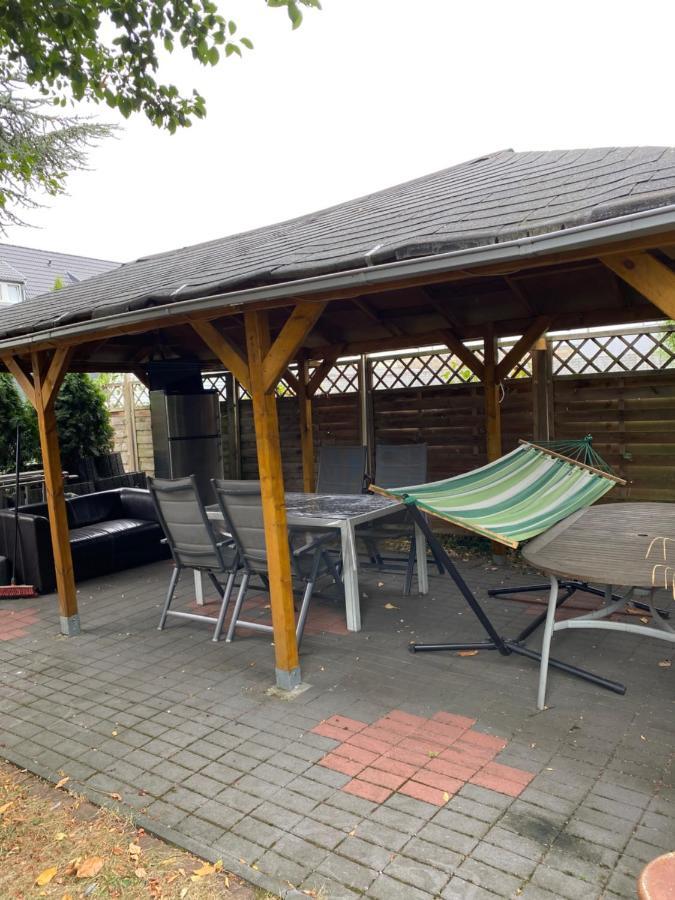 Palms Zimmer Frechen Eksteriør billede